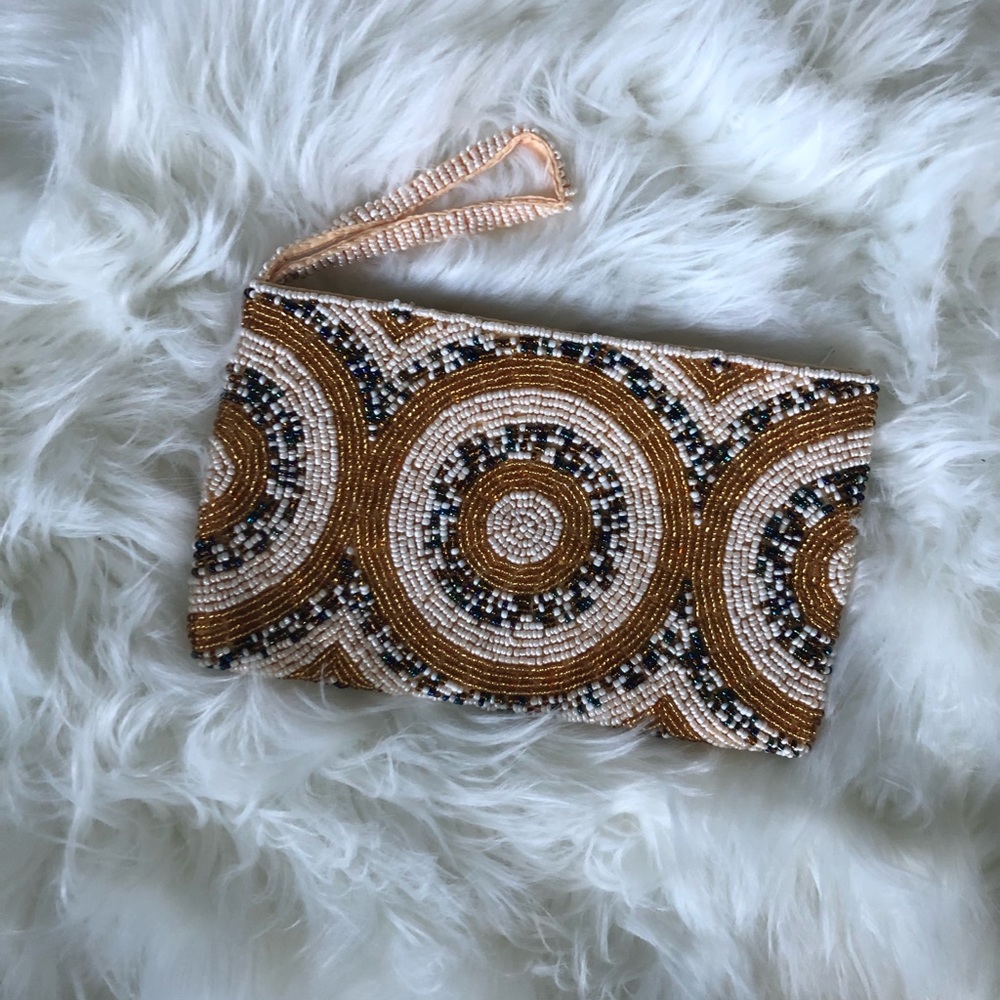 NWOT Beaded Clutch